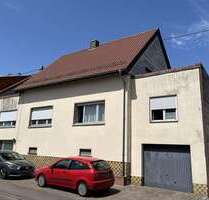 Haus zum Kaufen in Schwalbach 199.000,00 € 168 m²