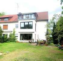 Haus zum Kaufen in Berlin 1.199.000,00 € 257 m²
