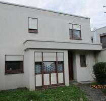 Haus zum Mieten in Bietigheim-Bissingen 2.379,00 € 247 m²
