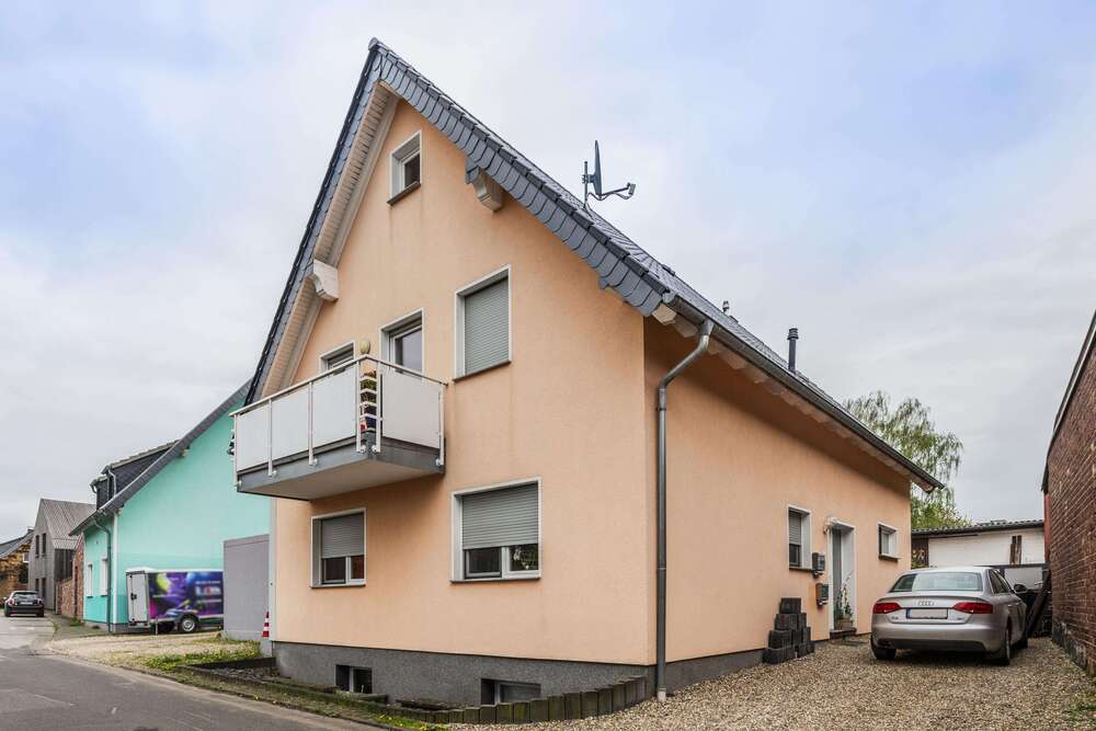 Wohnung zum Kaufen in Rommerskirchen 249.000,00 € 95 m²