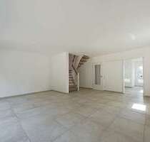 Haus zum Mieten in Berlin Hakenfelde 2.100,00 € 150 m² - Berlin / Hakenfelde