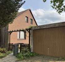 Haus zum Kaufen in Düsseldorf 390.000,00 € 90 m²