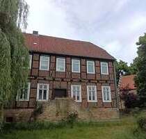 Haus zum Kaufen in Bahrdorf-Saalsdorf 130.000,00 € 154 m²