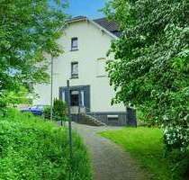 Haus zum Kaufen in Olpe 399.000,00 € 225 m²