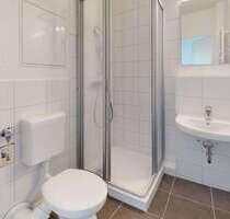 Wohnung zum Mieten in Halle 430,00 € 57.17 m²