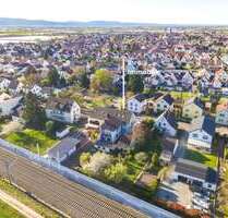 Haus zum Kaufen in Böhl-Iggelheim 259.000,00 € 250 m²