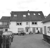 Haus zum Kaufen in Braunfels 120.000,00 € 207 m²