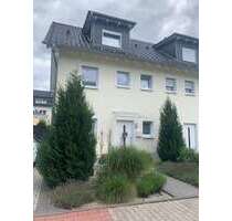 Haus zum Mieten in Friedrichsdorf 2.650,00 € 180 m²