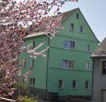 Haus zum Kaufen in Selb 165.000,00 € 243 m²