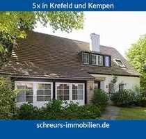 Haus zum Kaufen in Krefeld Bockum 1.100.000,00 € 210 m² - Krefeld / Bockum