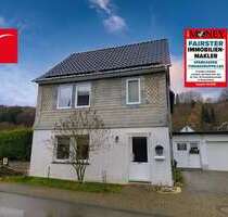 Haus zum Kaufen in Winterberg 255.000,00 € 165.56 m²