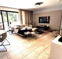Wohnung zum Mieten in Düsseldorf 2.150,00 € 114.56 m²