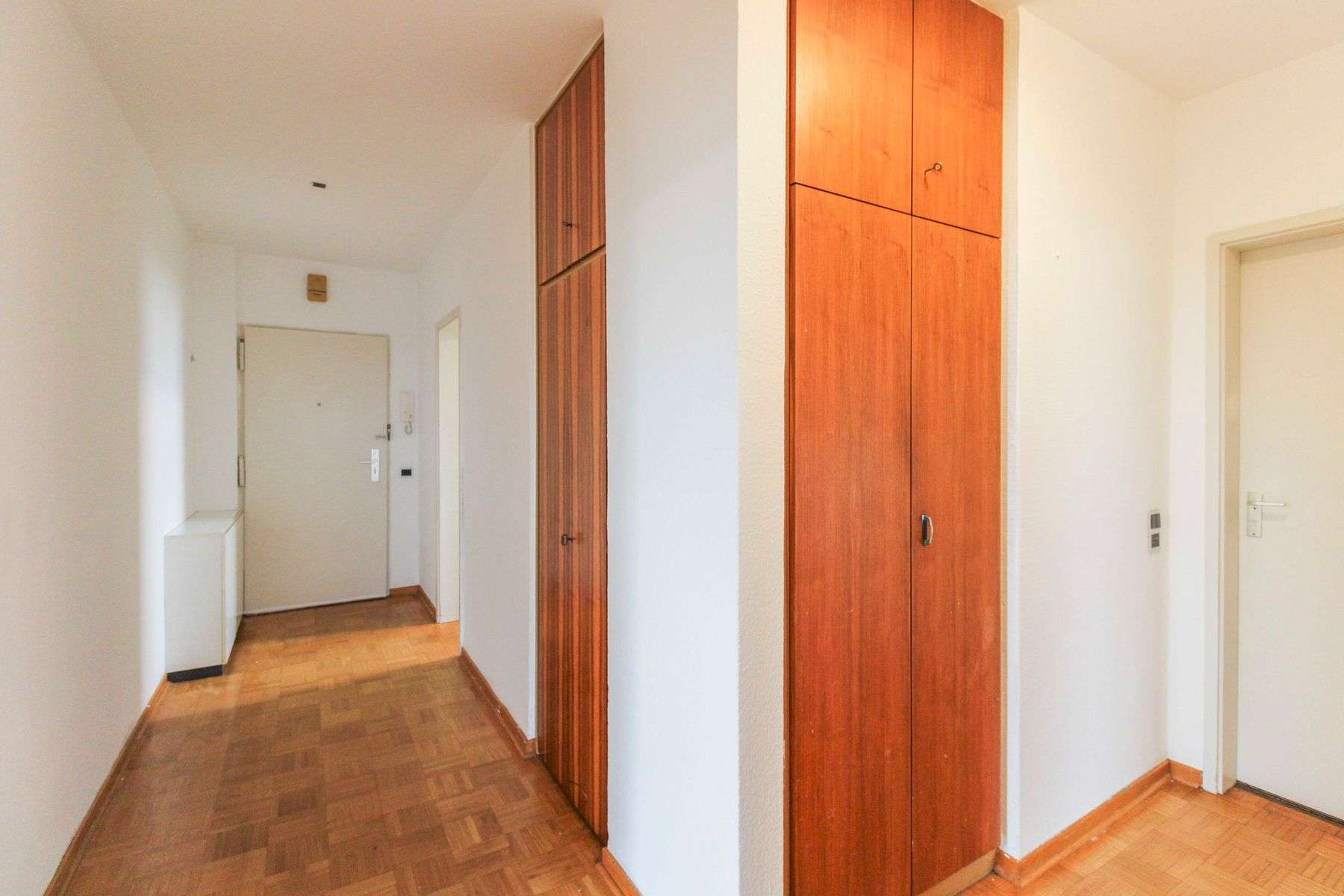 Wohnung zum Kaufen in Bad Salzuflen 149.000,00 € 84.11 m²