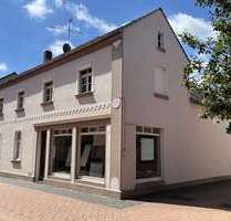 Haus zum Kaufen in Neukirchen-Vluyn 248.000,00 € 165 m²