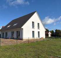 Haus zum Kaufen in Lehmkuhlen Falkendorf 429.790,00 € 115.39 m² - Lehmkuhlen / Falkendorf