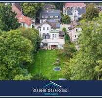 Haus zum Kaufen in Hamburg Rahlstedt 998.000,00 € 340 m² - Hamburg / Rahlstedt