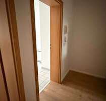 Wohnung zum Mieten in Chemnitz 300,00 € 48 m²