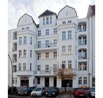 Einzelhandel in Berlin 2.830,00 € 148.99 m²