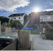 Haus zum Mieten in Mommenheim 1.750,00 € 185 m²