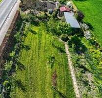 Der Platz für Ihr neues Zuhause: Baugrundstück mit unverbauter Weitsicht - Bunde Bunderhammrich