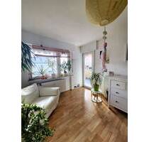 Renovierte EG Wohnung + Balkon - 295.000,00 EUR Kaufpreis, ca.  90,00 m² Wohnfläche in Sinsheim (PLZ: 74889)
