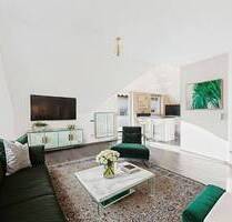 Sonnige Dachgeschosswohnung in ruhiger Lage - bezugsfrei und sofort verfügbar - Riegelsberg