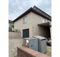 Vielseitiger Bungalow mit zwei Wohneinheiten und Garten - in Salzgitter-Lichtenberg