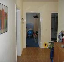 Bitte unsere Fragen beachten! HH-Rahlstedt, 3 Zimmer Wohnung im Erdgeschoß - Hamburg