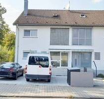 Doppelhaushälfte in Rastatt: Großzügiges Wohnen auf Vier Etagen mit Garten