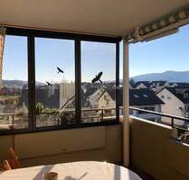 Großzügige, gut geschnittene 3,5 Zimmerwohnung im 3. Obergeschoss mit schöner Fernsicht in Worblingen zu verkaufen - Rielasingen-Worblingen