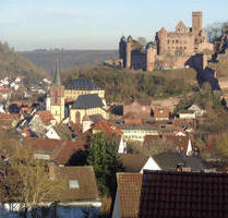 NEUER PREIS! Ihre neue Aussicht? 4-Zi.-ETW mit Balkon zentral in Wertheim