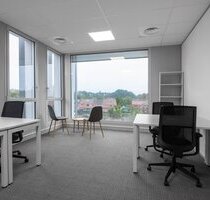Privater Büroraum für 3 Personen in Regus Unter den Linden - Berlin Mitte