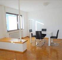 Teilmöblierte 3,5 Zimmer- Wohnung mit EBK und Terrasse in Oberkochen