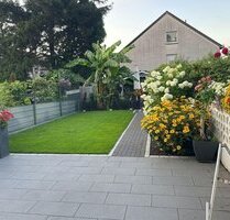 Modernisiertes Reihenmittelhaus mit Balkon und hochwertigen Ausstattungen - Einzugbereit! - Essen-Gerschede Dellwig