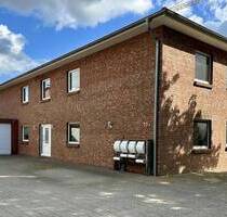 Hochwertige OG-Wohnung (rechts) mit Balkon in Kaltenkirchen - energieeffizient & zentrumsnah
