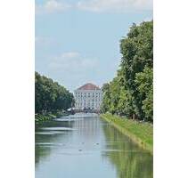 Großzügige 3-Zimmerwohnung mit zwei Balkonen und Blick auf den Nymphenburger Kanal... - München