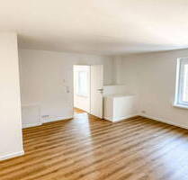 Renovierte 3-Z.-Wohnung mit EBK u. Fußbodenheizung - Erstbezug, gute Anbindung nach Berlin & Potsdam - Brück
