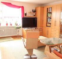Domblick: 3,5 Zimmer-Wohnung mit Südbalkon und Lift - Regensburg Isarstraße - Lechstraße
