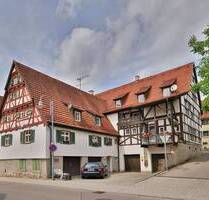 Charmante denkmalgeschützte Maisonette-Wohnung - stilvoll saniert mit großzügiger Bühne - Ehningen