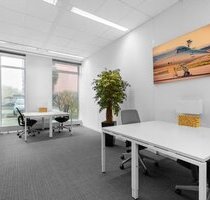 Privater Büroraum für 3 Personen in Regus Charlottenburg - Berlin