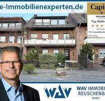 Charmantes Zweifamilienhaus mit großem Potenzial in Wesseling !