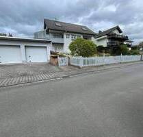 ++ Preis reduziert++ Modernes Einfamilienhaus mit Einliegerwohnung in traumhafter Blicklage mit Doppelgarage - Eisighofen