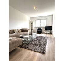 Stilvolle 3-Zimmer-Wohnung mit Designermöbeln & neuer Küche - Erstbezug nach Renovierung! - Berlin Neu-Hohenschönhausen