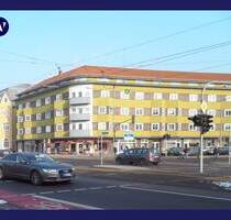 Frisch renovierte 4-Zimmer-Wohnung + Balkon zum Innenhof, neuem Boden, separate Küche, Tageslichtbad - Erfurt Krämpfervorstadt