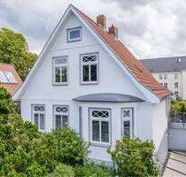 Stilvolles Stadthaus mit Geschichte und Potenzial - Eutin