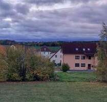 Wir renovieren für Sie neu! - 487,00 EUR Kaltmiete, ca.  71,00 m² Wohnfläche in Oelsnitz/Erzgebirge (PLZ: 09376)