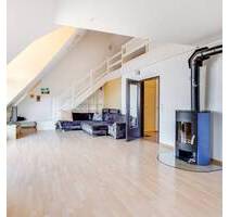 AIGNER - Familientraum in Dachau: Großzügige, lichtdurchflutete 4-Zimmer-Maisonettewohnung