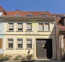 Anwesen mit Scheune und Garten (Grundstück ca. 518 m²) - Heidelberg Handschuhsheim