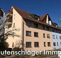 Kleine aber feine Stadtwohnung auf zwei Ebenen mit Dachloggia und Tiefgaragenstellplatz! - Neumarkt in der Oberpfalz