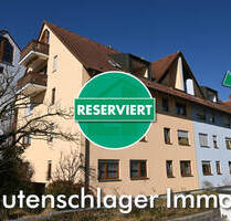 Kleine aber feine Neumarkter Stadtwohnung auf zwei Ebenen mit Dachloggia und Tiefgaragenstellplatz! - Neumarkt in der Oberpfalz